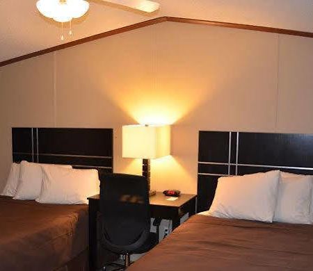Dilley Lodge エクステリア 写真